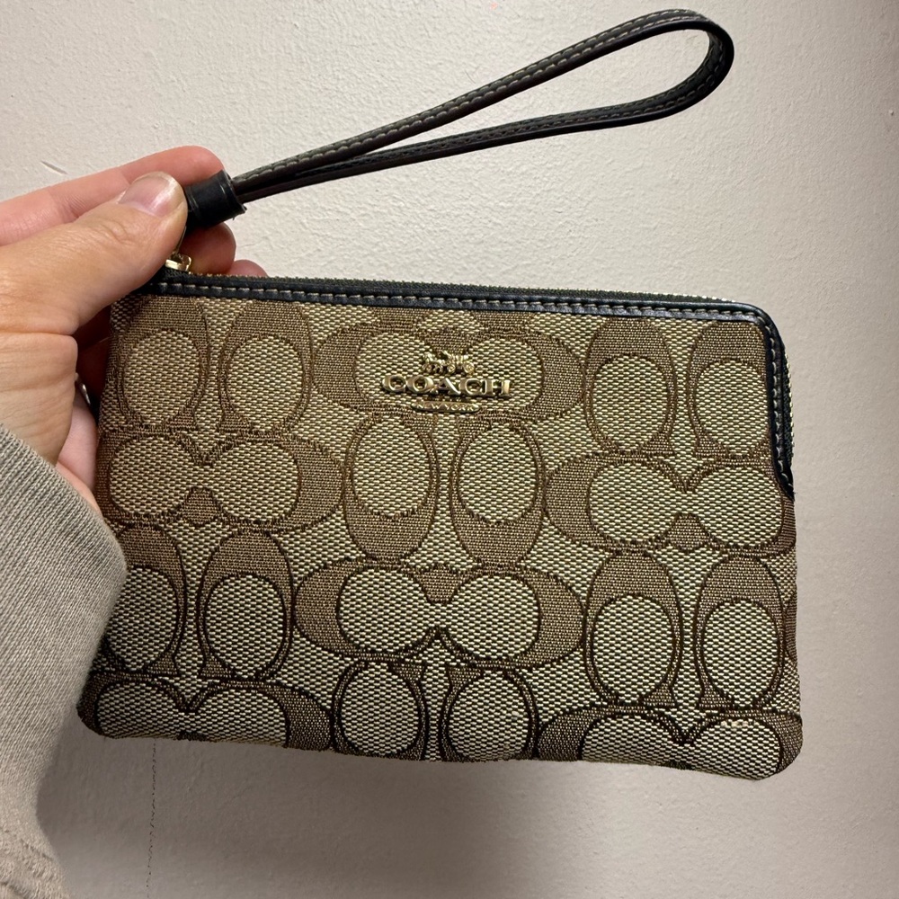 Coach Beige and Black Signature Wristlet